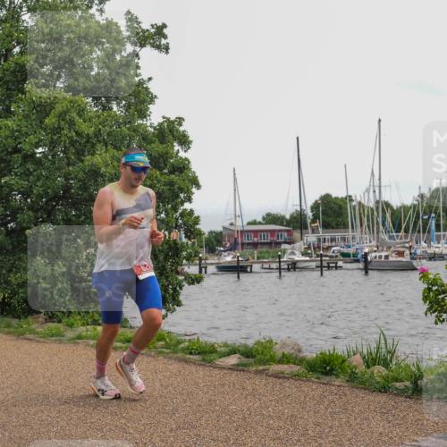 22.06.2025 - Viking Triathlon KatJ http://msf.ph/oto/8136539 22.06.2025 14:39:20 Laufen 623 meine-sportfotos.de