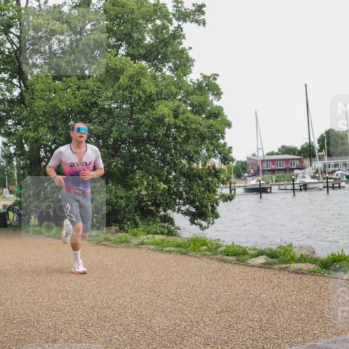 22.06.2025 - Viking Triathlon KatJ http://msf.ph/oto/8136620 22.06.2025 14:40:02 Laufen 37, 164, 415 meine-sportfotos.de