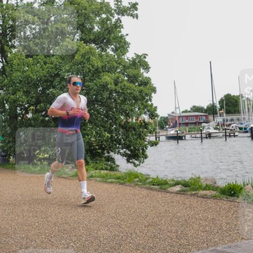 22.06.2025 - Viking Triathlon KatJ http://msf.ph/oto/8136622 22.06.2025 14:40:02 Laufen 37, 164, 415 meine-sportfotos.de