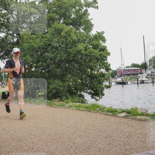 22.06.2025 - Viking Triathlon KatJ http://msf.ph/oto/8136625 22.06.2025 14:40:03 Laufen 164, 415 meine-sportfotos.de