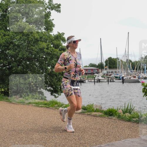 22.06.2025 - Viking Triathlon KatJ http://msf.ph/oto/8136636 22.06.2025 14:40:27 Laufen 175 meine-sportfotos.de