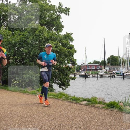 22.06.2025 - Viking Triathlon KatJ http://msf.ph/oto/8136641 22.06.2025 14:40:33 Laufen 363, 379 meine-sportfotos.de