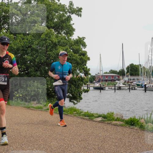 22.06.2025 - Viking Triathlon KatJ http://msf.ph/oto/8136642 22.06.2025 14:40:33 Laufen 363, 379 meine-sportfotos.de