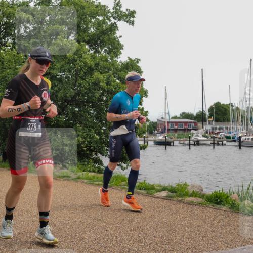22.06.2025 - Viking Triathlon KatJ http://msf.ph/oto/8136644 22.06.2025 14:40:33 Laufen 363, 379 meine-sportfotos.de