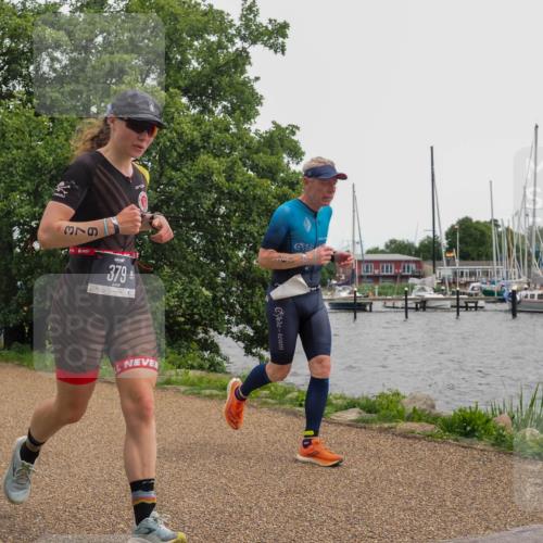 22.06.2025 - Viking Triathlon KatJ http://msf.ph/oto/8136645 22.06.2025 14:40:33 Laufen 363, 379 meine-sportfotos.de
