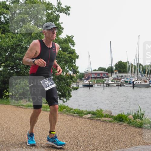 22.06.2025 - Viking Triathlon KatJ http://msf.ph/oto/8136661 22.06.2025 14:40:43 Laufen 308, 547 meine-sportfotos.de