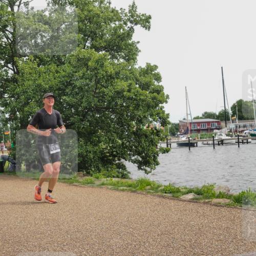 22.06.2025 - Viking Triathlon KatJ http://msf.ph/oto/8136679 22.06.2025 14:41:18 Laufen 171, 507 meine-sportfotos.de