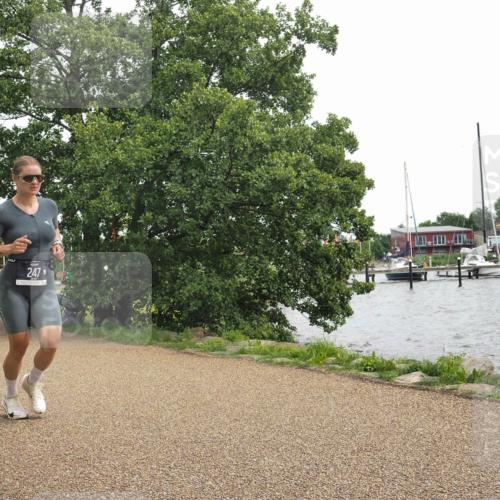 22.06.2025 - Viking Triathlon KatJ http://msf.ph/oto/8136696 22.06.2025 14:41:23 Laufen 247, 507 meine-sportfotos.de
