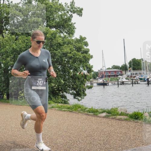 22.06.2025 - Viking Triathlon KatJ http://msf.ph/oto/8136701 22.06.2025 14:41:23 Laufen 247, 507 meine-sportfotos.de