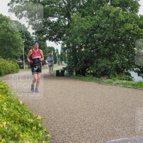22.06.2025 - Viking Triathlon KatJ http://msf.ph/oto/8136730 22.06.2025 14:42:05 Laufen 131 meine-sportfotos.de