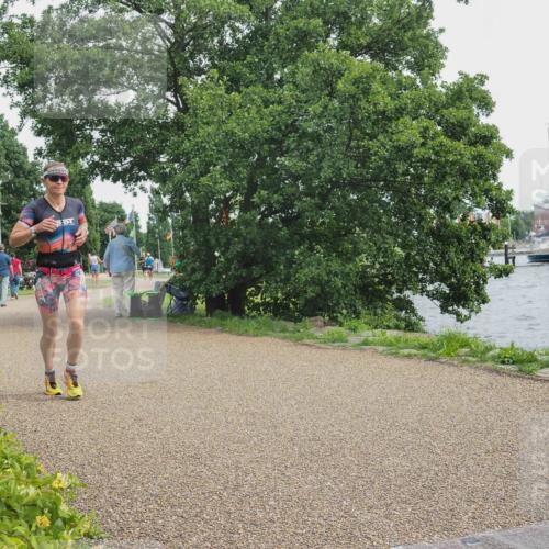 22.06.2025 - Viking Triathlon KatJ http://msf.ph/oto/8136754 22.06.2025 14:42:35 Laufen 72, 83 meine-sportfotos.de