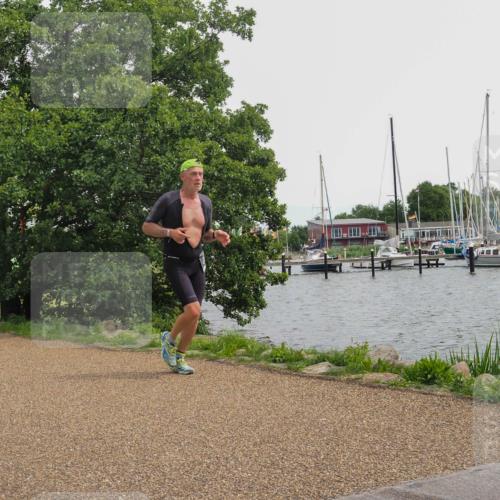 22.06.2025 - Viking Triathlon KatJ http://msf.ph/oto/8136787 22.06.2025 14:43:09 Laufen 372 meine-sportfotos.de