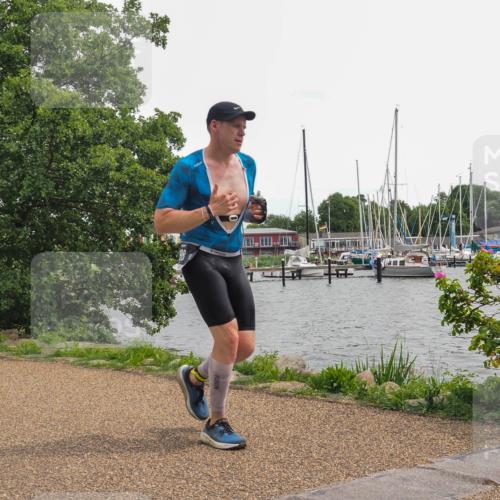 22.06.2025 - Viking Triathlon KatJ http://msf.ph/oto/8136809 22.06.2025 14:43:19 Laufen 298 meine-sportfotos.de