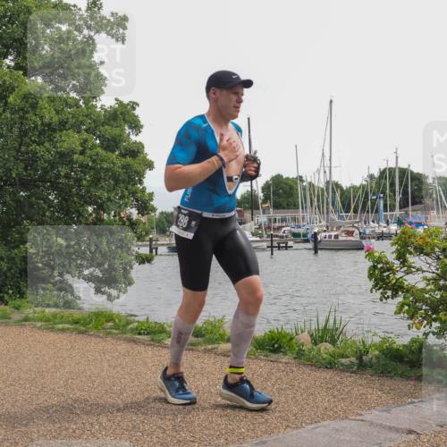 22.06.2025 - Viking Triathlon KatJ http://msf.ph/oto/8136810 22.06.2025 14:43:20 Laufen 298 meine-sportfotos.de