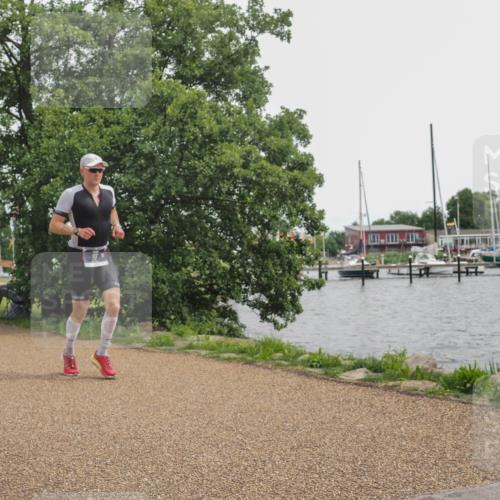 22.06.2025 - Viking Triathlon KatJ http://msf.ph/oto/8136814 22.06.2025 14:43:27 Laufen 97 meine-sportfotos.de