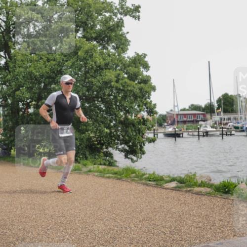 22.06.2025 - Viking Triathlon KatJ http://msf.ph/oto/8136816 22.06.2025 14:43:27 Laufen 97 meine-sportfotos.de
