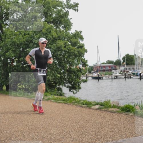 22.06.2025 - Viking Triathlon KatJ http://msf.ph/oto/8136817 22.06.2025 14:43:27 Laufen 97 meine-sportfotos.de