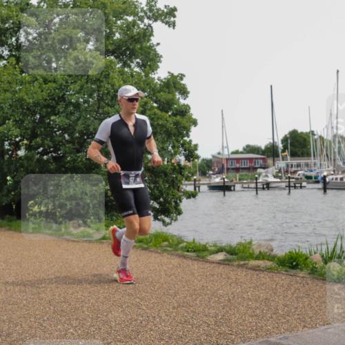 22.06.2025 - Viking Triathlon KatJ http://msf.ph/oto/8136819 22.06.2025 14:43:27 Laufen 97 meine-sportfotos.de