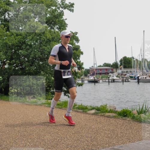 22.06.2025 - Viking Triathlon KatJ http://msf.ph/oto/8136820 22.06.2025 14:43:28 Laufen 97 meine-sportfotos.de