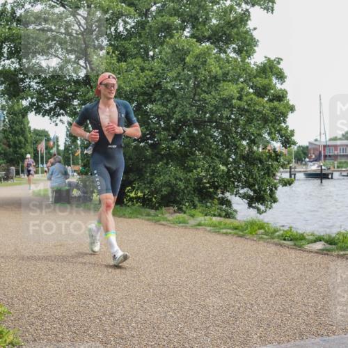 22.06.2025 - Viking Triathlon KatJ http://msf.ph/oto/8136842 22.06.2025 14:43:45 Laufen 185 meine-sportfotos.de