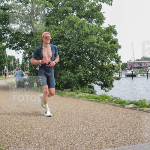 22.06.2025 - Viking Triathlon KatJ http://msf.ph/oto/8136843 22.06.2025 14:43:45 Laufen 185 meine-sportfotos.de