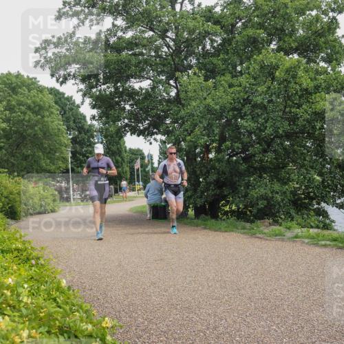 22.06.2025 - Viking Triathlon KatJ http://msf.ph/oto/8136848 22.06.2025 14:43:52 Laufen 76, 460 meine-sportfotos.de