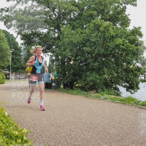 22.06.2025 - Viking Triathlon KatJ http://msf.ph/oto/8136861 22.06.2025 14:44:13 Laufen 605, 637 meine-sportfotos.de