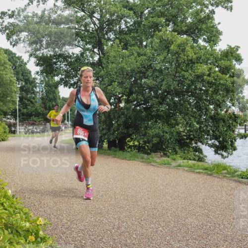 22.06.2025 - Viking Triathlon KatJ http://msf.ph/oto/8136864 22.06.2025 14:44:13 Laufen 605, 637 meine-sportfotos.de