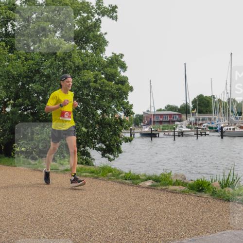 22.06.2025 - Viking Triathlon KatJ http://msf.ph/oto/8136875 22.06.2025 14:44:16 Laufen 605, 637 meine-sportfotos.de