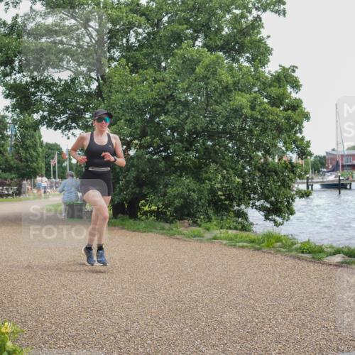 22.06.2025 - Viking Triathlon KatJ http://msf.ph/oto/8136885 22.06.2025 14:44:30 Laufen 653 meine-sportfotos.de