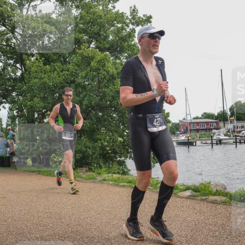 22.06.2025 - Viking Triathlon KatJ http://msf.ph/oto/8136917 22.06.2025 14:44:53 Laufen 168, 356, 366, 427 meine-sportfotos.de