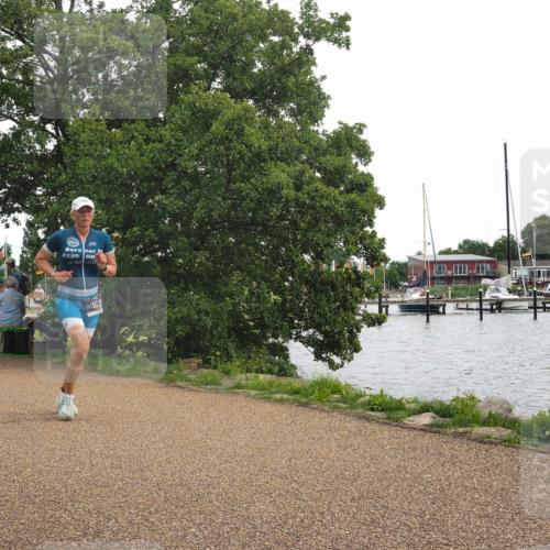 22.06.2025 - Viking Triathlon KatJ http://msf.ph/oto/8136934 22.06.2025 14:44:59 Laufen 163, 168 meine-sportfotos.de