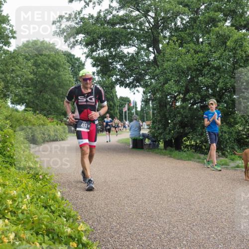 22.06.2025 - Viking Triathlon KatJ http://msf.ph/oto/8136972 22.06.2025 14:45:30 Laufen 493 meine-sportfotos.de