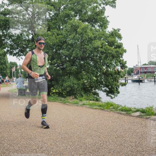 22.06.2025 - Viking Triathlon KatJ http://msf.ph/oto/8136988 22.06.2025 14:45:42 Laufen 296 meine-sportfotos.de