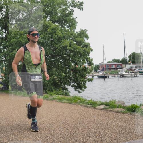 22.06.2025 - Viking Triathlon KatJ http://msf.ph/oto/8136990 22.06.2025 14:45:42 Laufen 296 meine-sportfotos.de