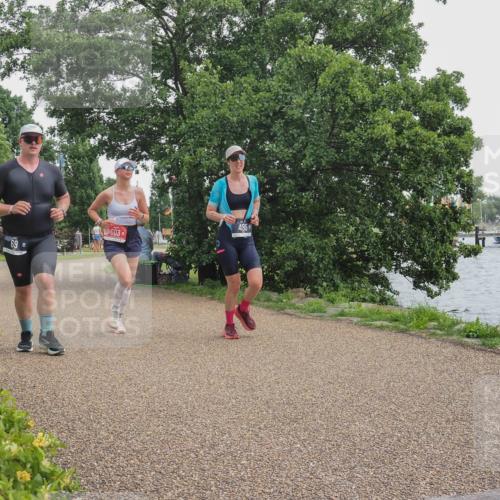 22.06.2025 - Viking Triathlon KatJ http://msf.ph/oto/8137001 22.06.2025 14:45:48 Laufen 69, 495, 603 meine-sportfotos.de