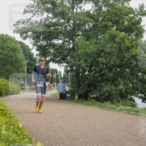 22.06.2025 - Viking Triathlon KatJ http://msf.ph/oto/8137021 22.06.2025 14:46:15 Laufen 351 meine-sportfotos.de