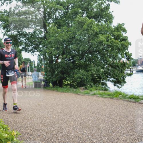 22.06.2025 - Viking Triathlon KatJ http://msf.ph/oto/8137140 22.06.2025 14:47:13 Laufen 50, 133, 386, 531 meine-sportfotos.de