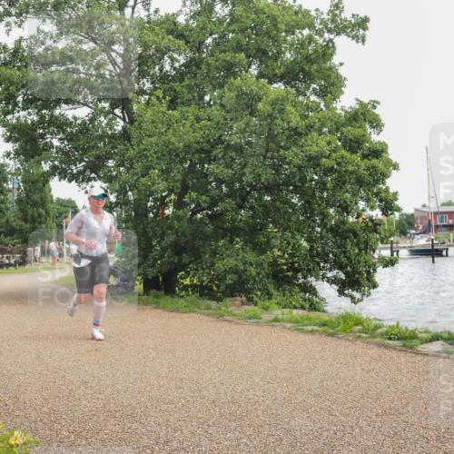 22.06.2025 - Viking Triathlon KatJ http://msf.ph/oto/8137178 22.06.2025 14:47:41 Laufen 47 meine-sportfotos.de