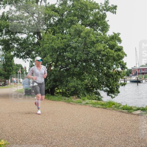 22.06.2025 - Viking Triathlon KatJ http://msf.ph/oto/8137179 22.06.2025 14:47:41 Laufen 47 meine-sportfotos.de