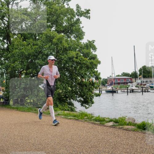 22.06.2025 - Viking Triathlon KatJ http://msf.ph/oto/8137218 22.06.2025 14:48:19 Laufen 130, 487 meine-sportfotos.de
