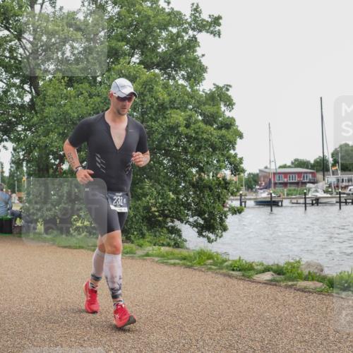22.06.2025 - Viking Triathlon KatJ http://msf.ph/oto/8137239 22.06.2025 14:48:25 Laufen 130, 232, 503 meine-sportfotos.de