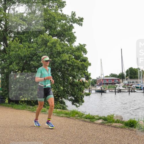 22.06.2025 - Viking Triathlon KatJ http://msf.ph/oto/8137289 22.06.2025 14:48:51 Laufen 65, 433 meine-sportfotos.de