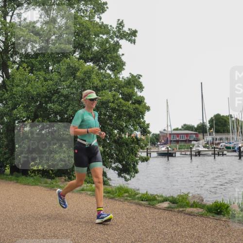 22.06.2025 - Viking Triathlon KatJ http://msf.ph/oto/8137290 22.06.2025 14:48:51 Laufen 65, 433 meine-sportfotos.de
