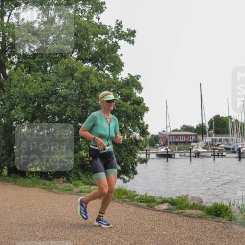 22.06.2025 - Viking Triathlon KatJ http://msf.ph/oto/8137291 22.06.2025 14:48:51 Laufen 65, 433 meine-sportfotos.de