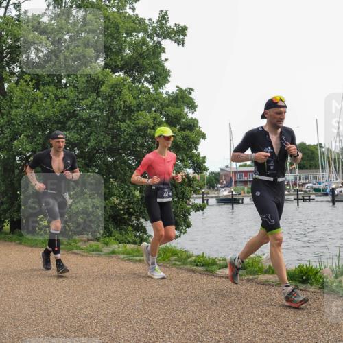 22.06.2025 - Viking Triathlon KatJ http://msf.ph/oto/8137312 22.06.2025 14:49:07 Laufen 44, 314, 370, 419 meine-sportfotos.de