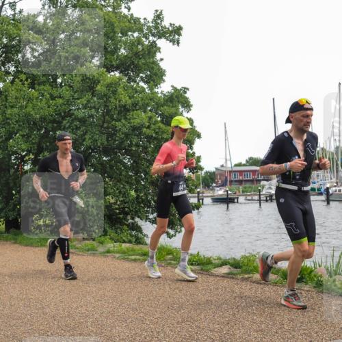 22.06.2025 - Viking Triathlon KatJ http://msf.ph/oto/8137313 22.06.2025 14:49:07 Laufen 44, 314, 370, 419 meine-sportfotos.de