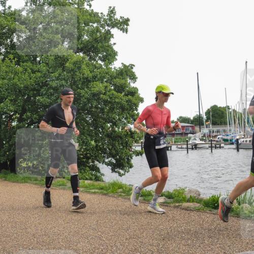 22.06.2025 - Viking Triathlon KatJ http://msf.ph/oto/8137315 22.06.2025 14:49:07 Laufen 44, 314, 370, 419 meine-sportfotos.de