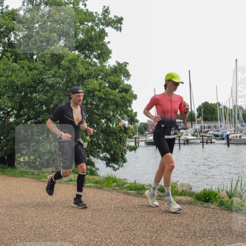 22.06.2025 - Viking Triathlon KatJ http://msf.ph/oto/8137316 22.06.2025 14:49:07 Laufen 44, 314, 370, 419 meine-sportfotos.de