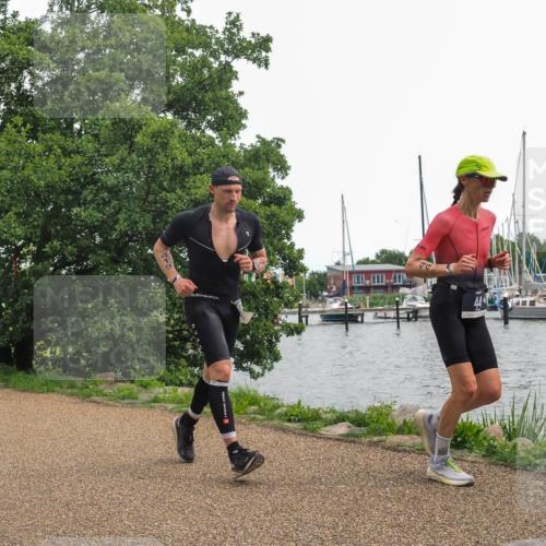 22.06.2025 - Viking Triathlon KatJ http://msf.ph/oto/8137318 22.06.2025 14:49:07 Laufen 44, 314, 370, 419 meine-sportfotos.de